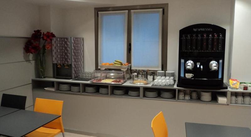 Hotel & Suites Arrizul Gros 산세바스티안 외부 사진